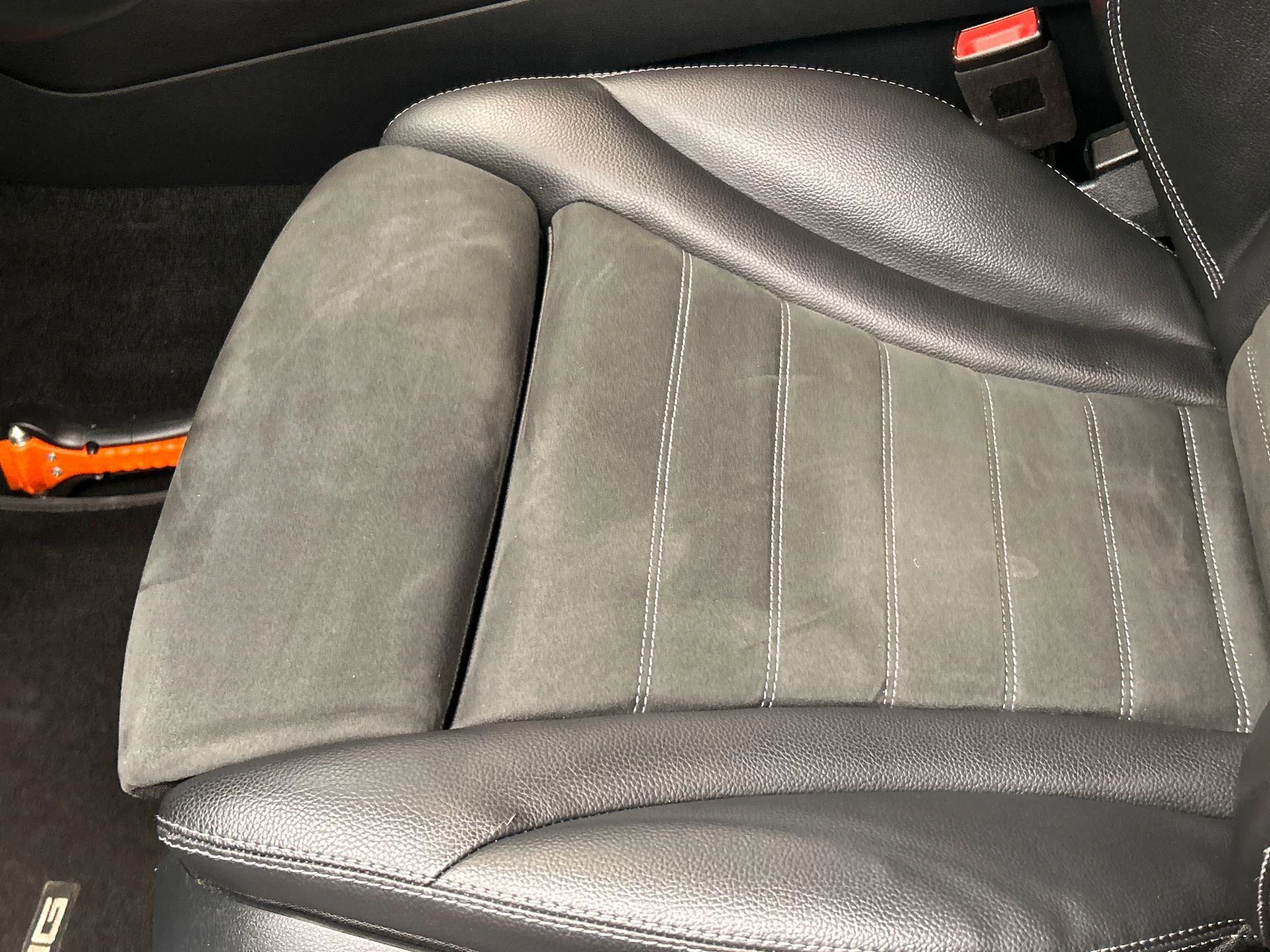 Hoofdafbeelding Mercedes-Benz EQC