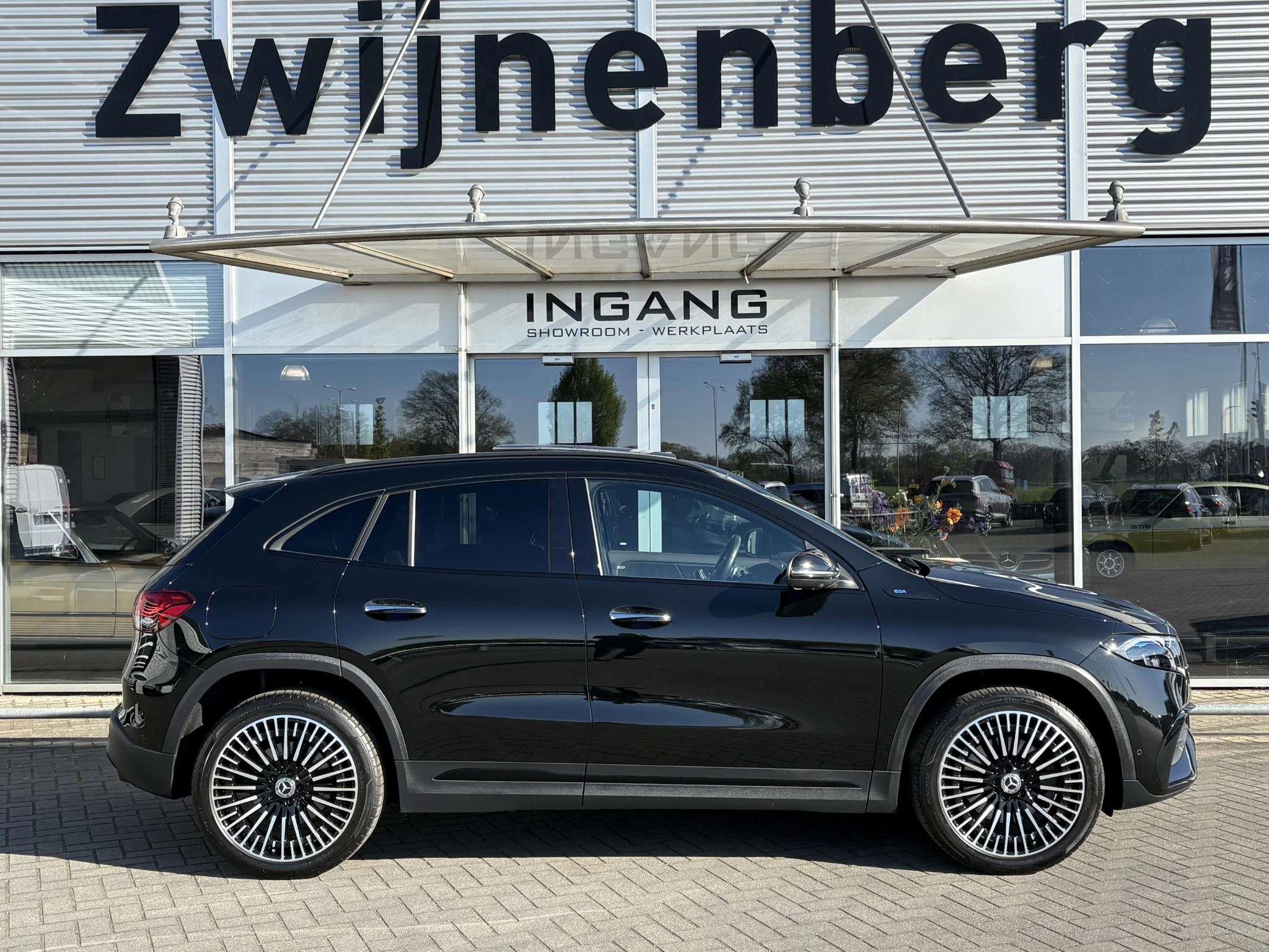 Hoofdafbeelding Mercedes-Benz EQA