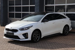 Hoofdafbeelding Kia ProCeed Kia ProCeed Proceed 1.0 T-Gdi GT-line panoramadak, camera, navigatie