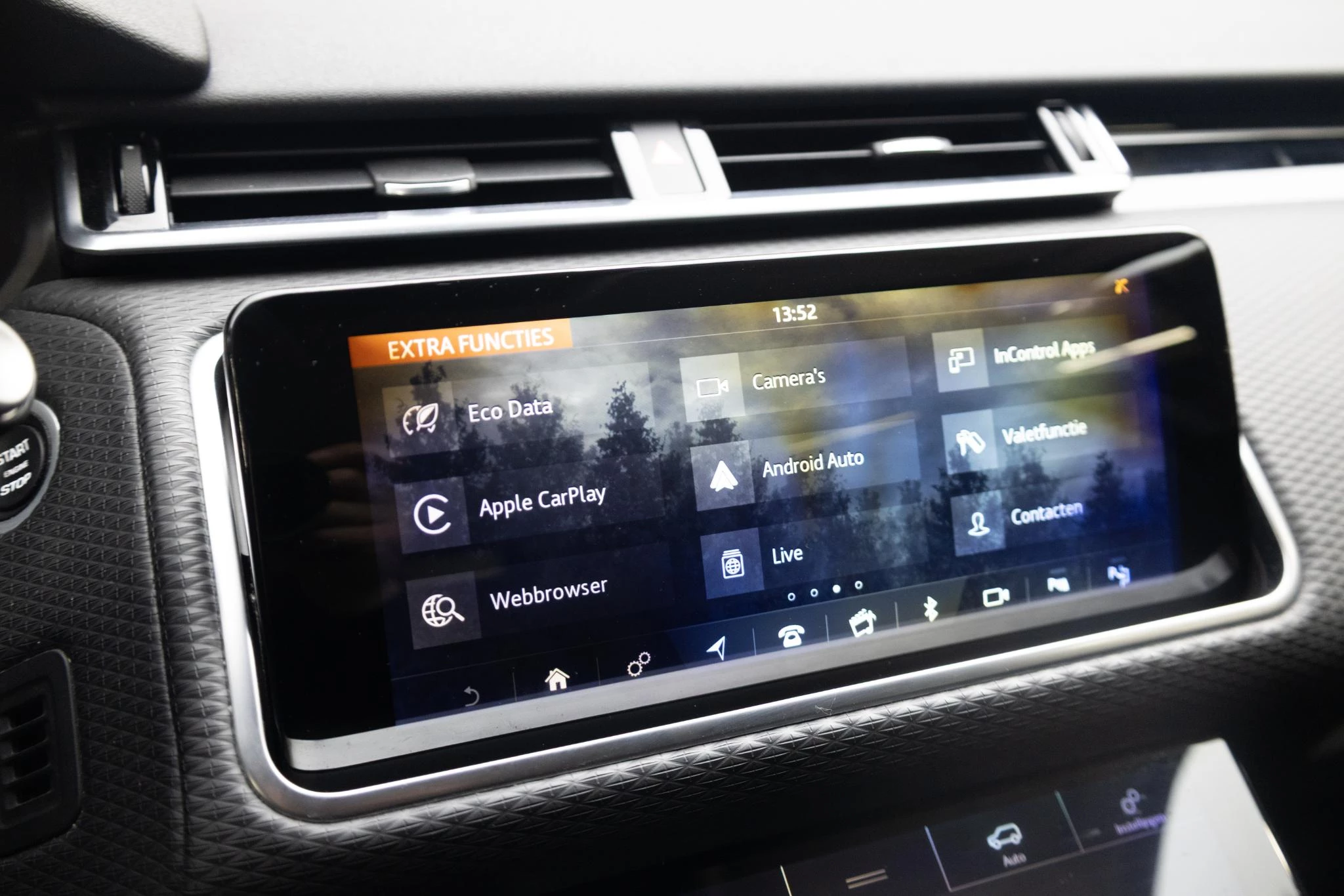 Hoofdafbeelding Land Rover Range Rover Velar