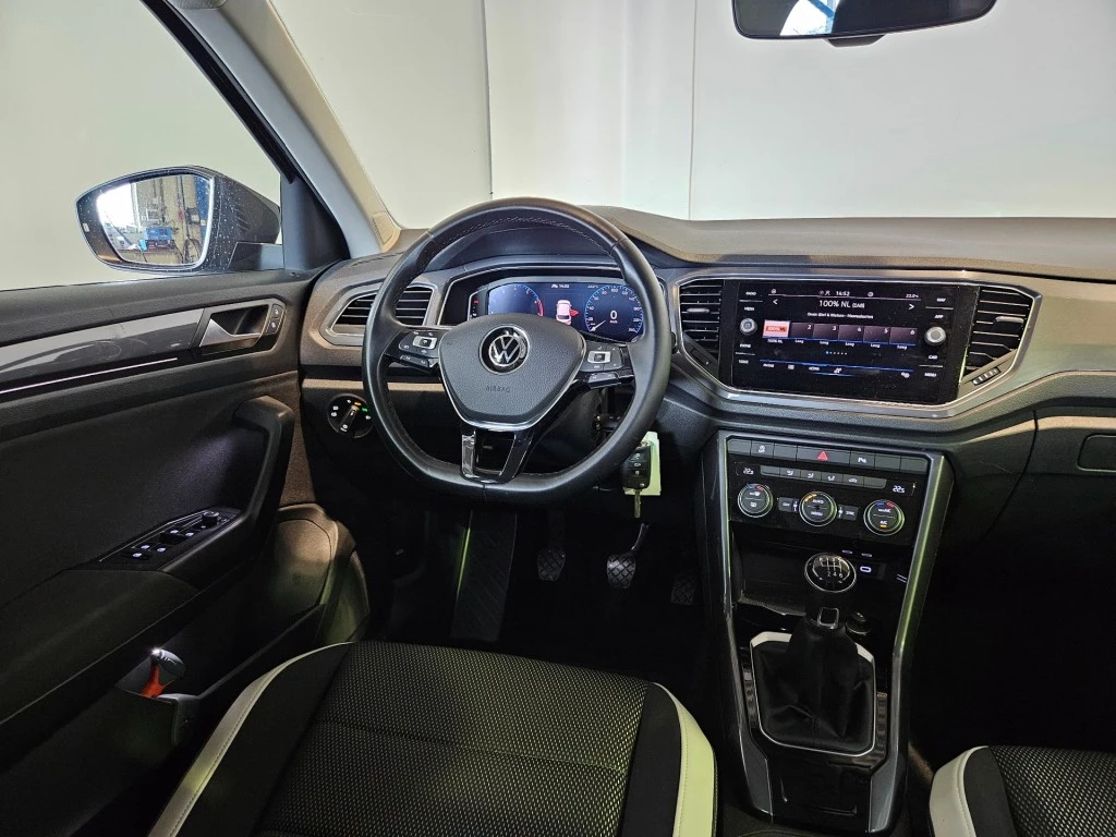 Hoofdafbeelding Volkswagen T-Roc