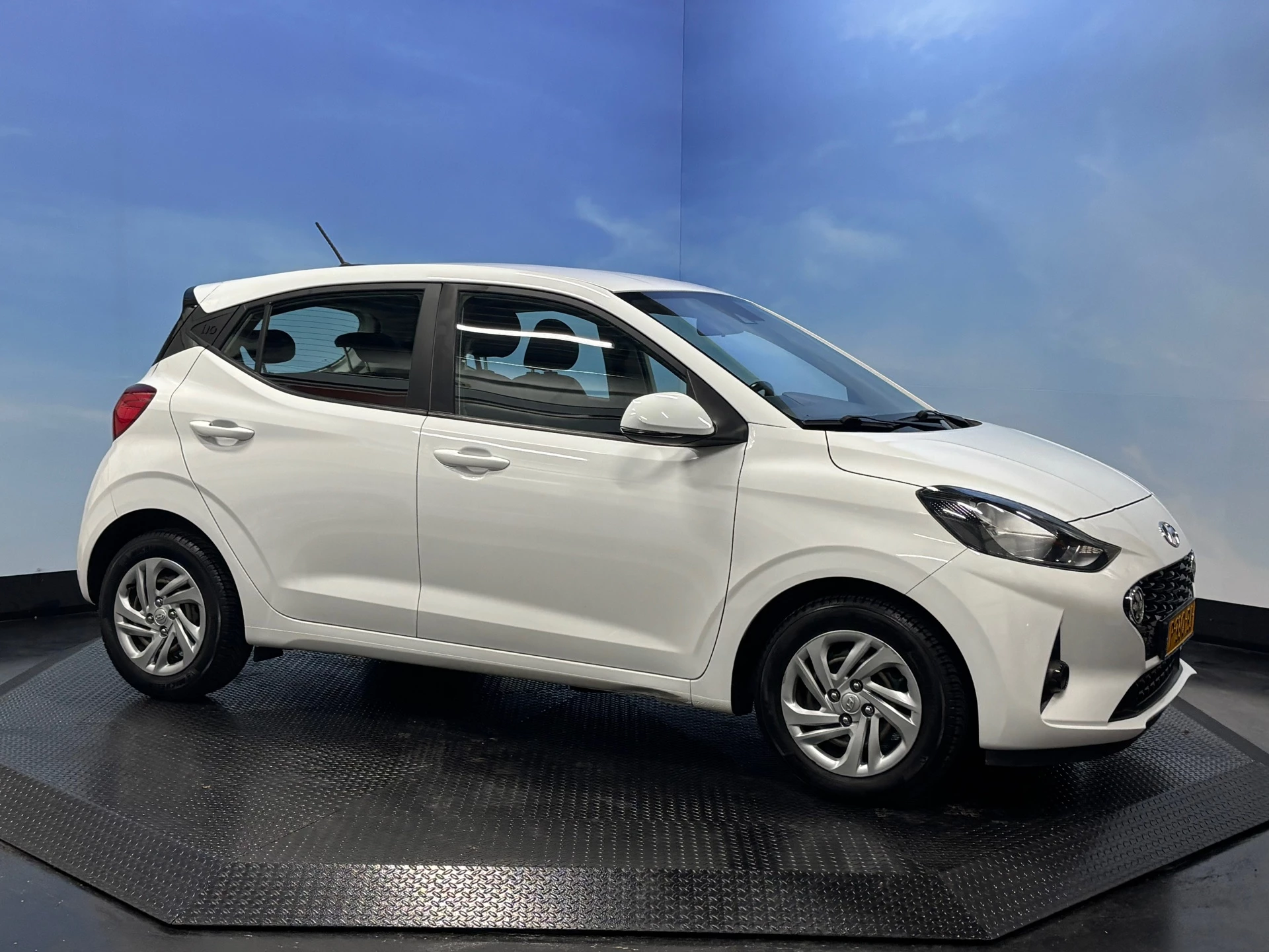 Hoofdafbeelding Hyundai i10