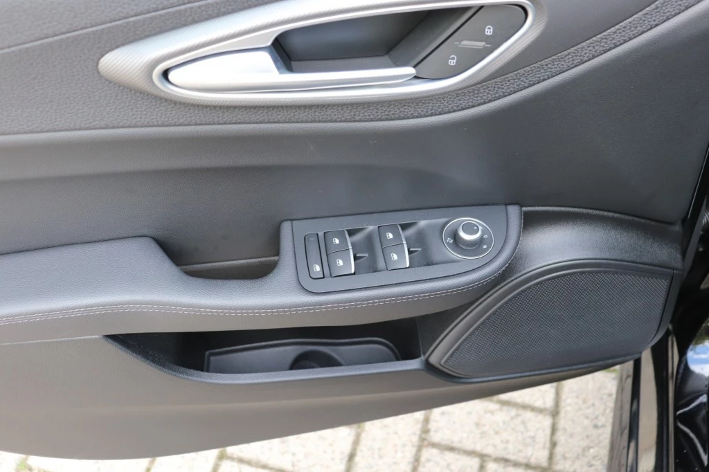 Hoofdafbeelding Alfa Romeo Giulia
