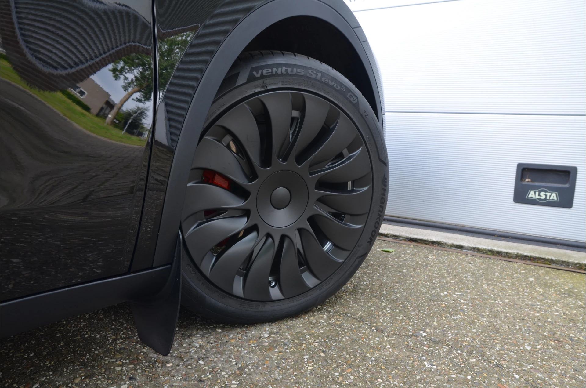 Hoofdafbeelding Tesla Model Y