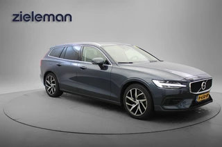 Volvo V60 2.0 T6 PHEV Twin Engine AWD Momentum Pro - Carplay, Leer, Memory, Afn Trekhaak