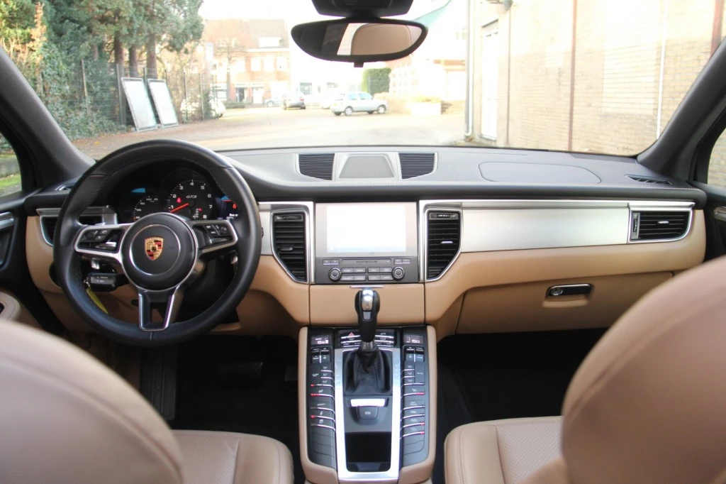 Hoofdafbeelding Porsche Macan