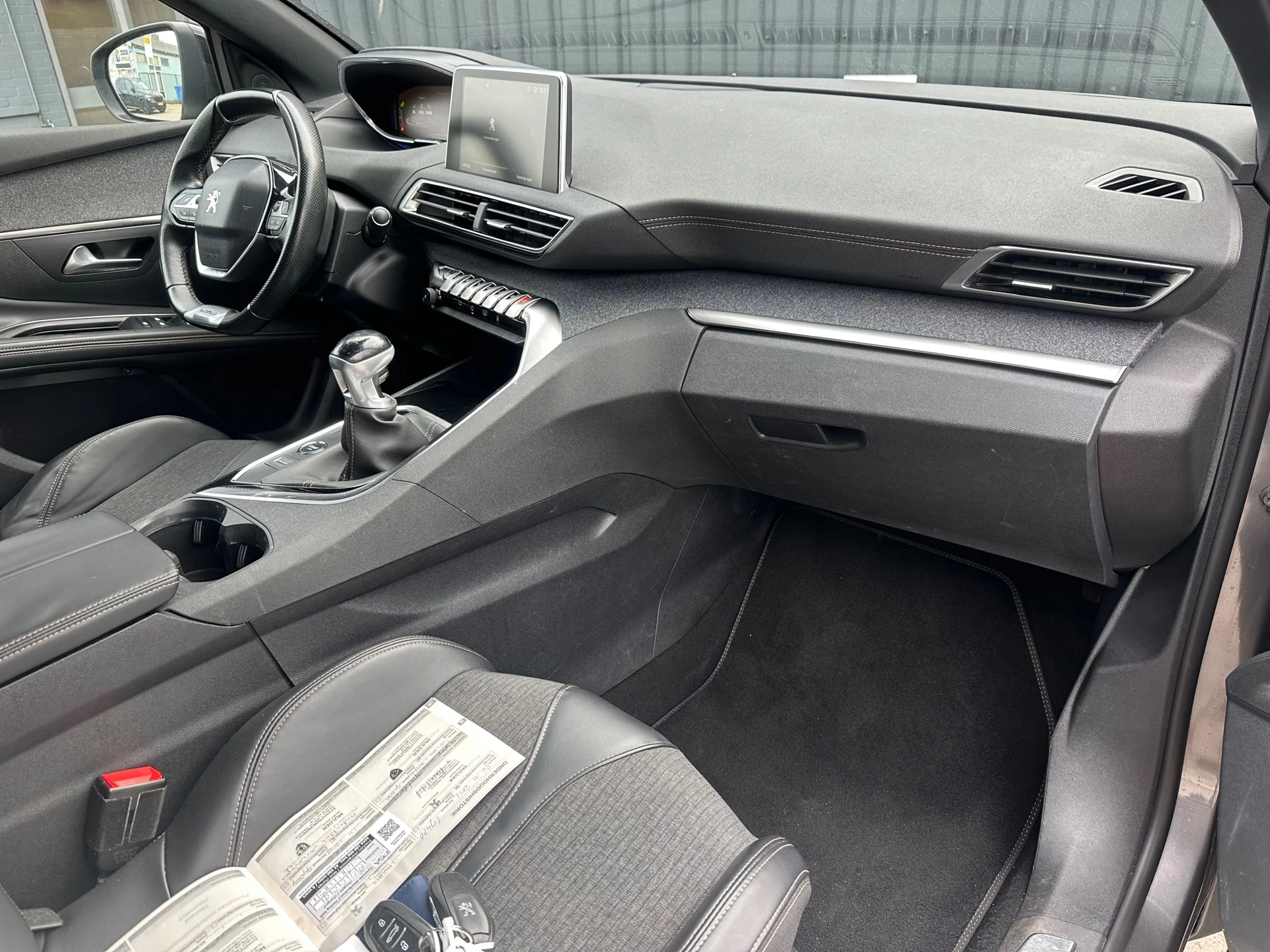 Hoofdafbeelding Peugeot 5008