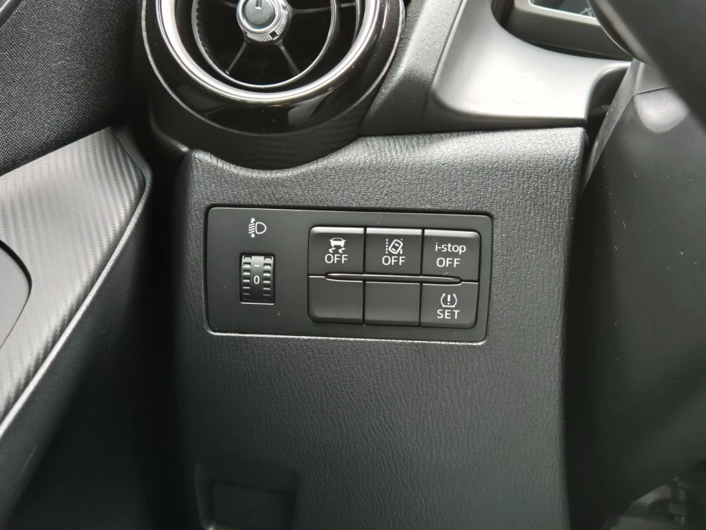 Hoofdafbeelding Mazda 2