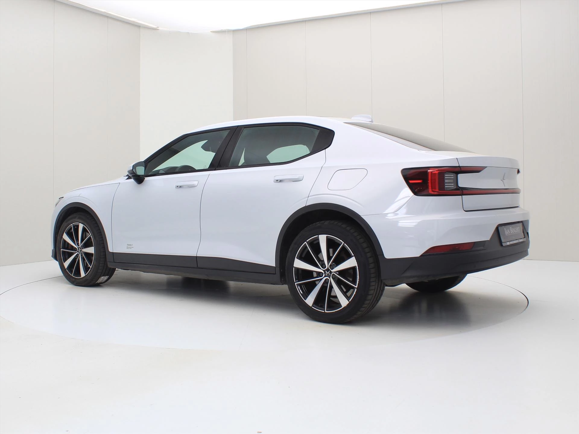 Hoofdafbeelding Polestar 2