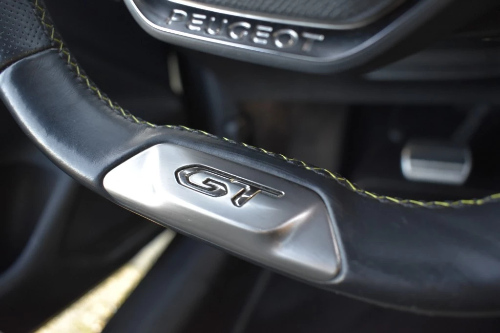 Hoofdafbeelding Peugeot e-208