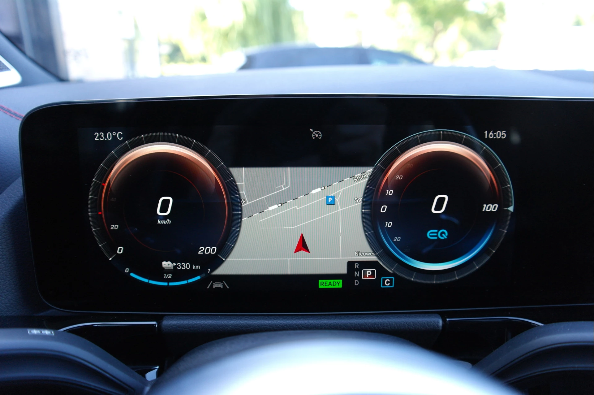 Hoofdafbeelding Mercedes-Benz EQA