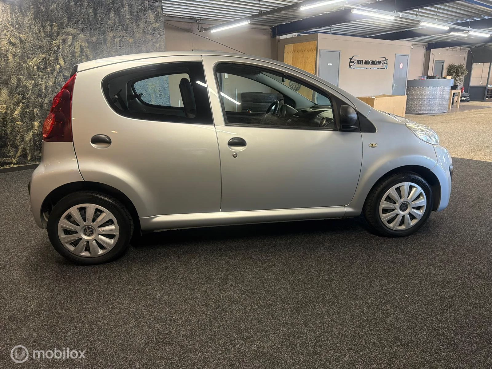 Hoofdafbeelding Peugeot 107