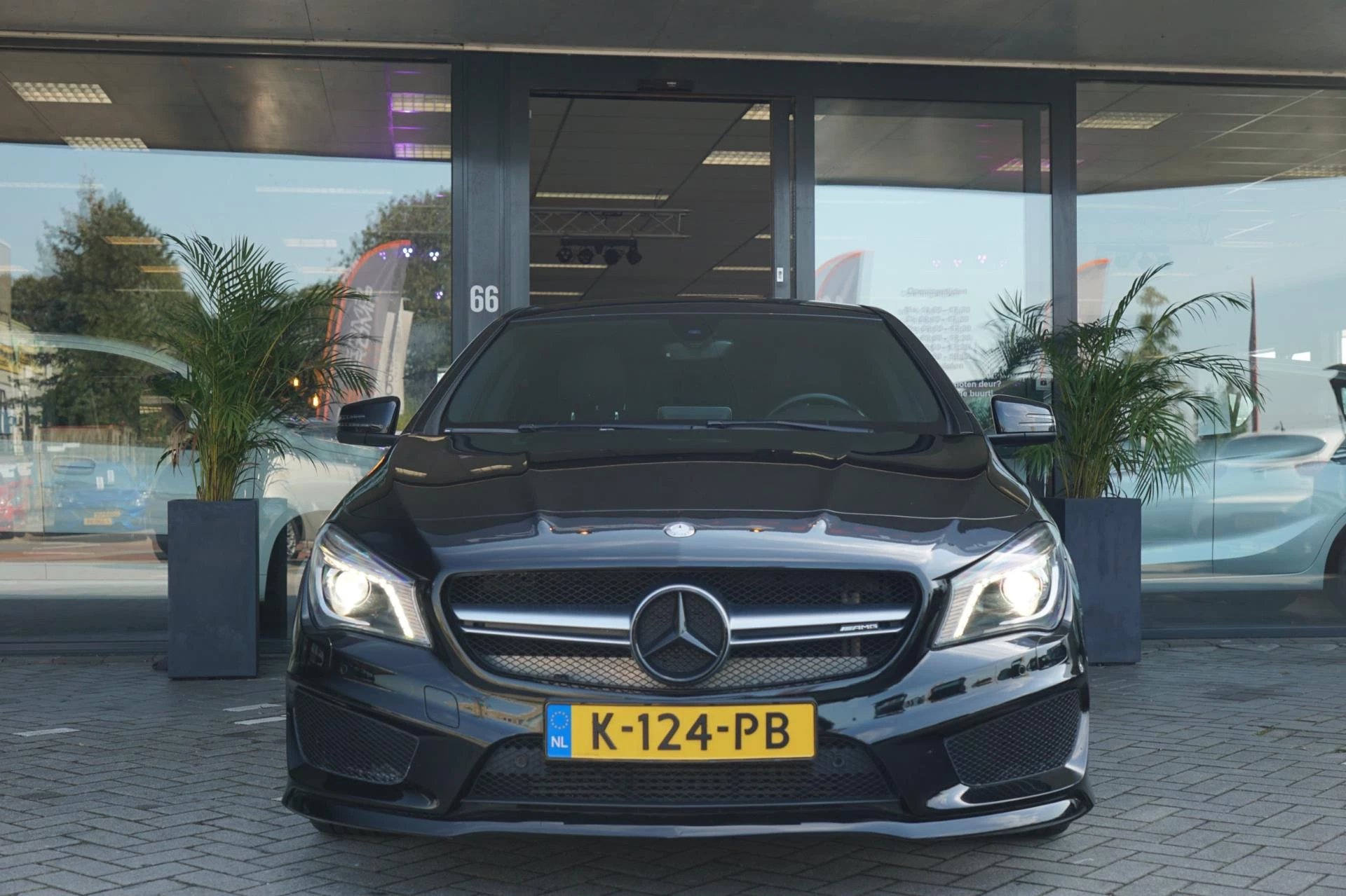 Hoofdafbeelding Mercedes-Benz CLA