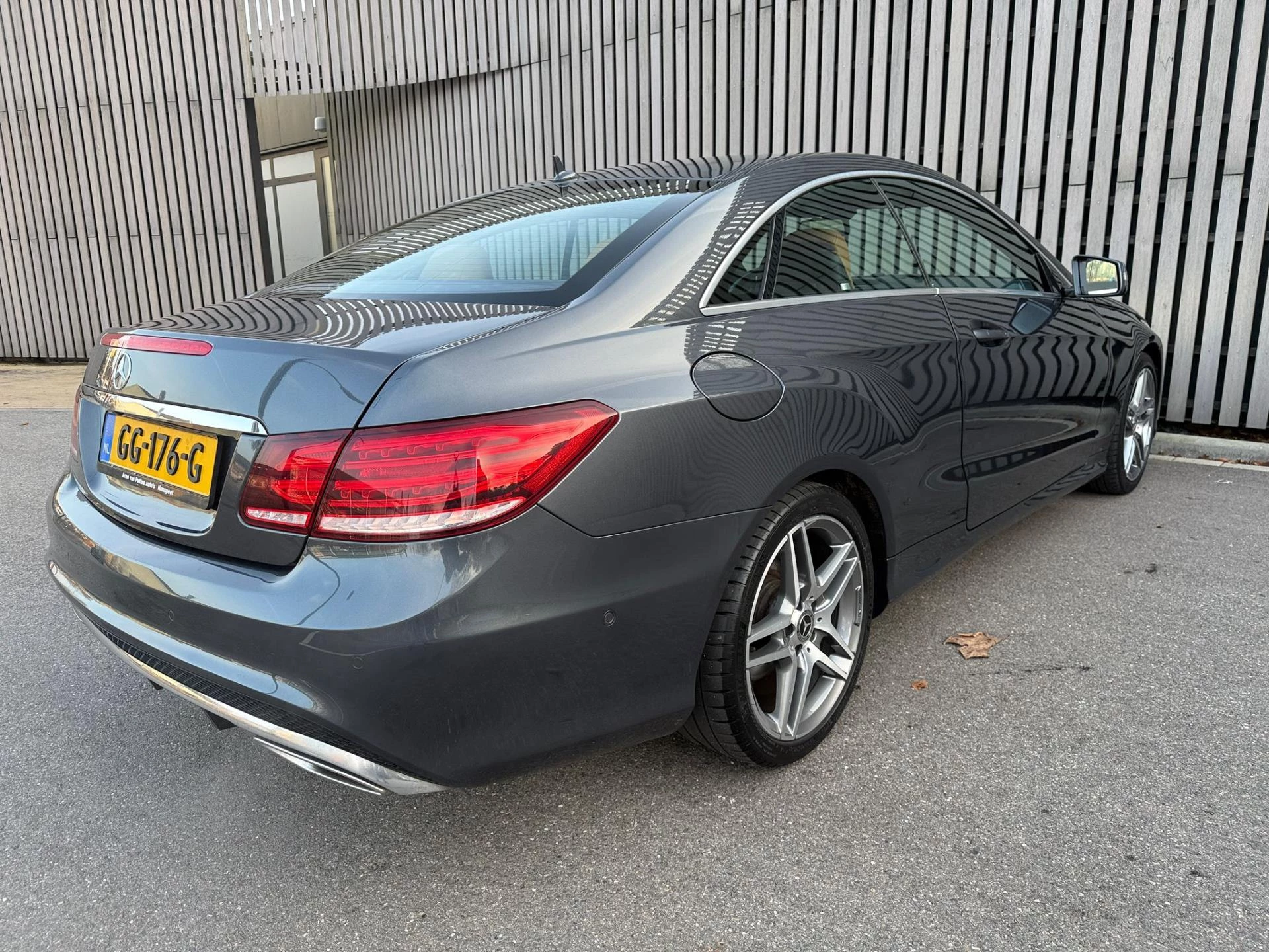 Hoofdafbeelding Mercedes-Benz E-Klasse