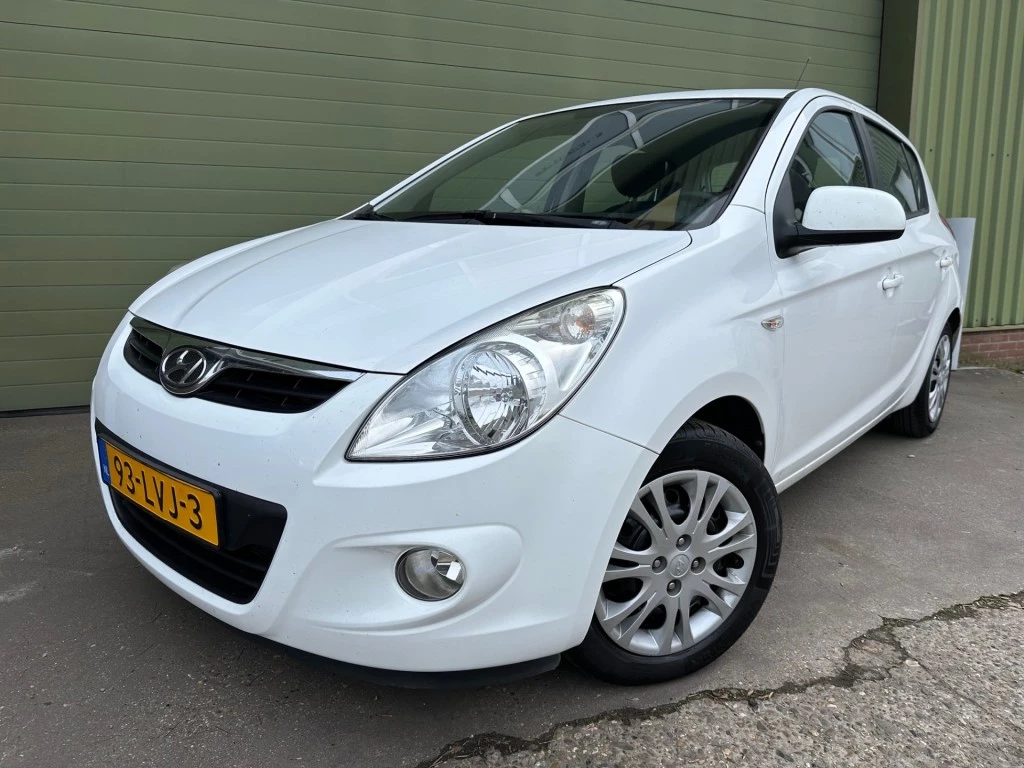 Hoofdafbeelding Hyundai i20