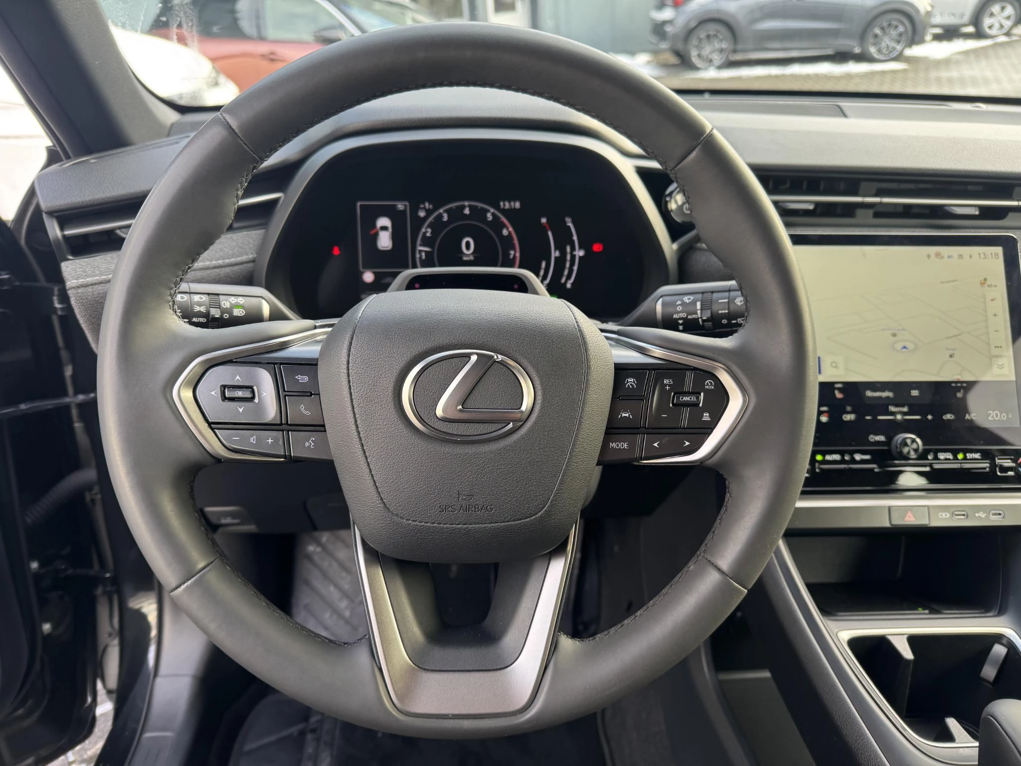 Hoofdafbeelding Lexus LBX