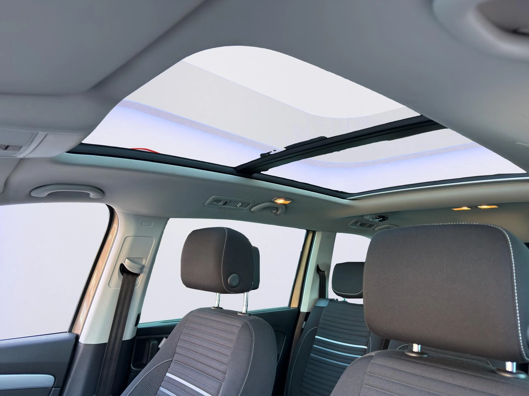 Hoofdafbeelding Volkswagen Sharan