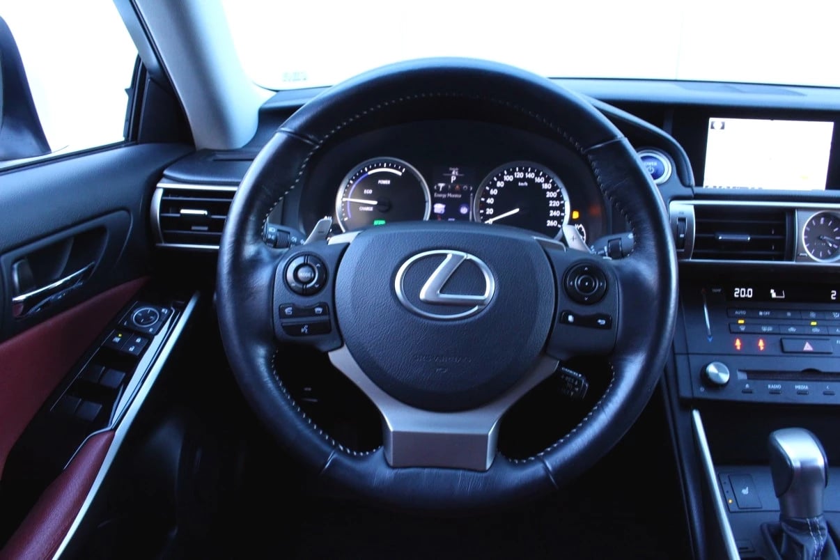 Hoofdafbeelding Lexus IS