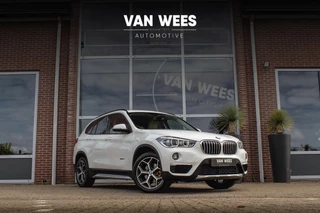BMW X1 sDrive18i Centennial High Executive X-line | 2e eigenaar | Sportstuur | Cruise control | Stoelverwarming | Bluetooth | Navigatie | PDC | Climate control