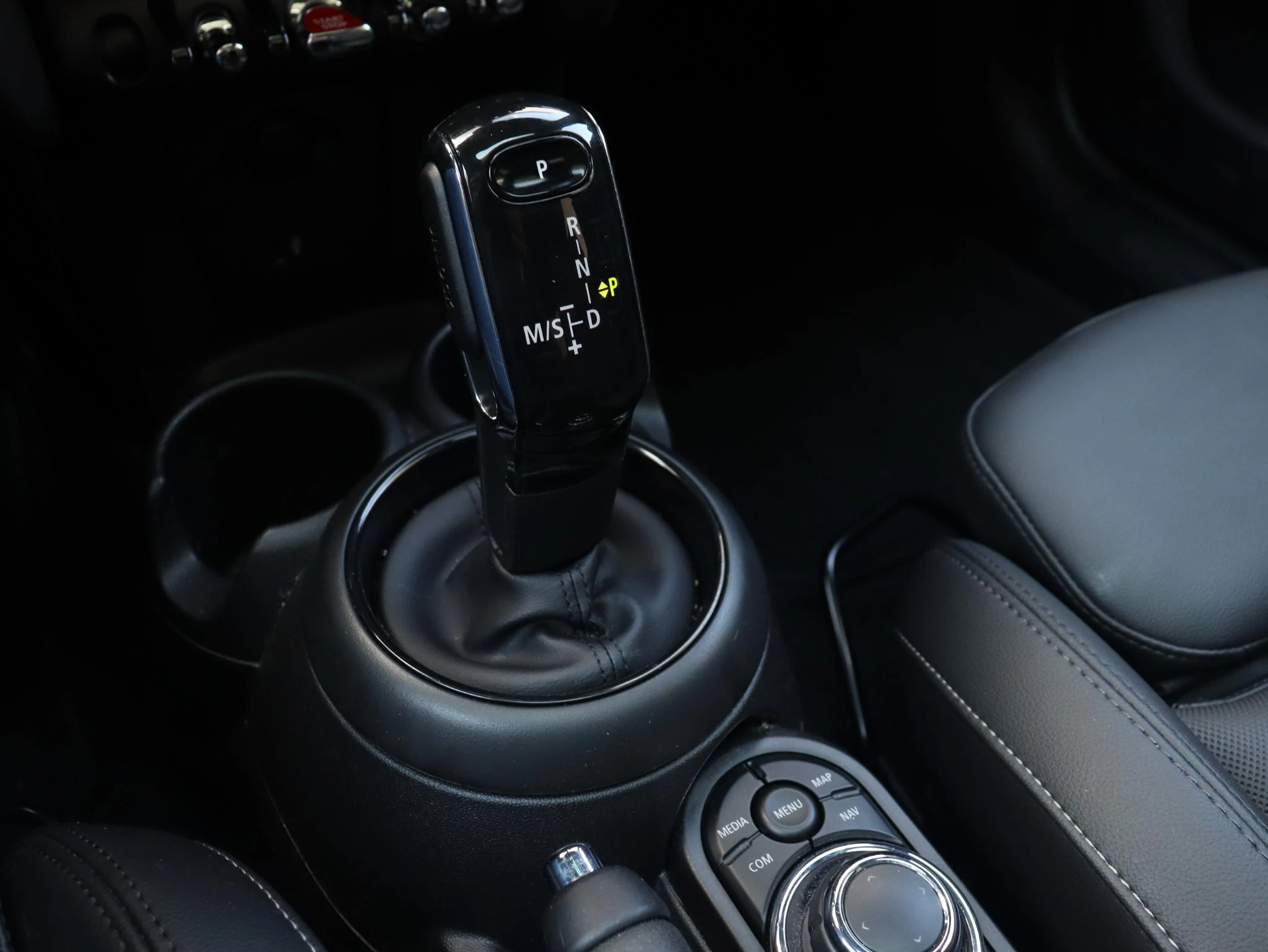 Hoofdafbeelding MINI 5-deurs