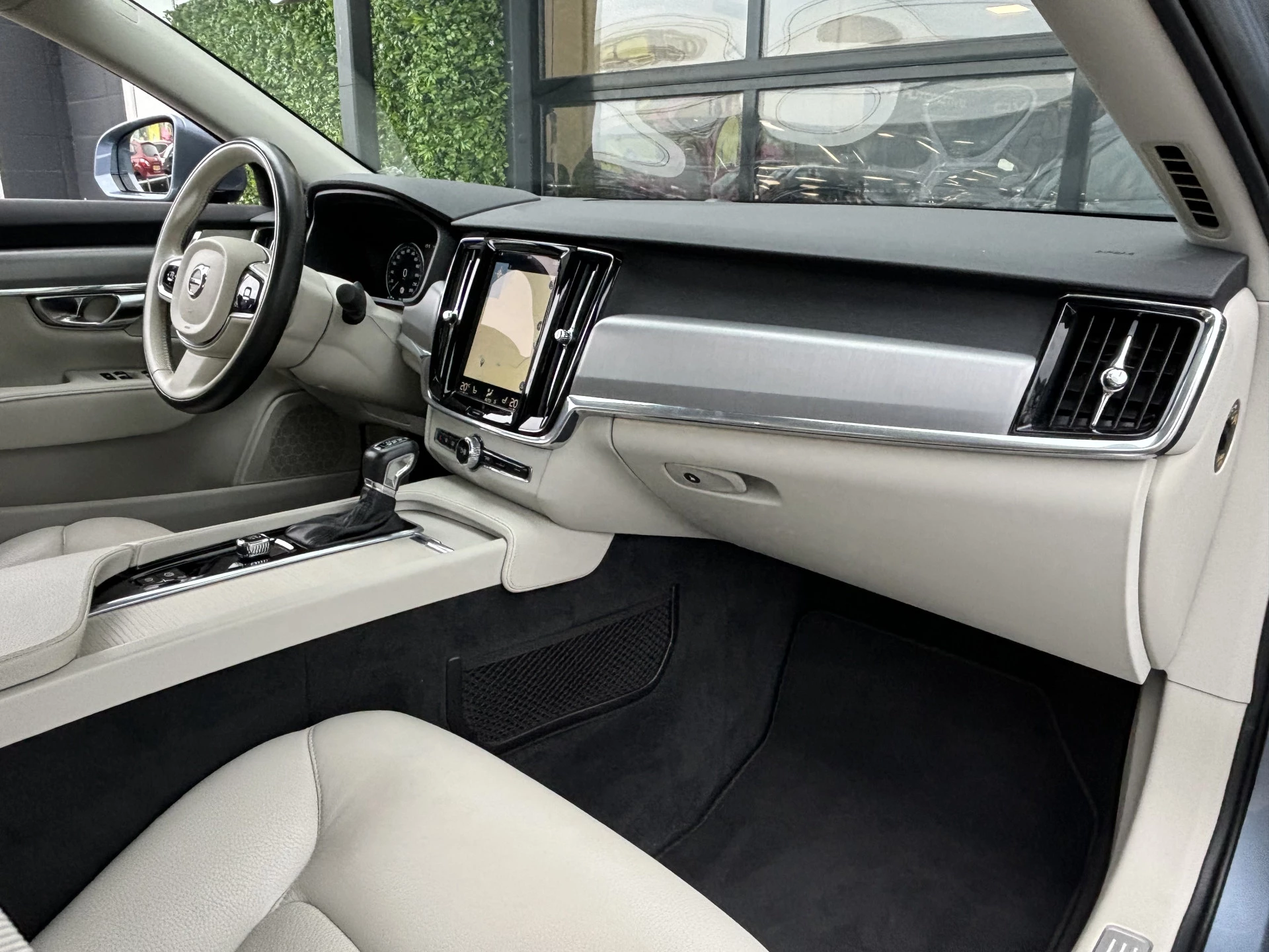 Hoofdafbeelding Volvo S90