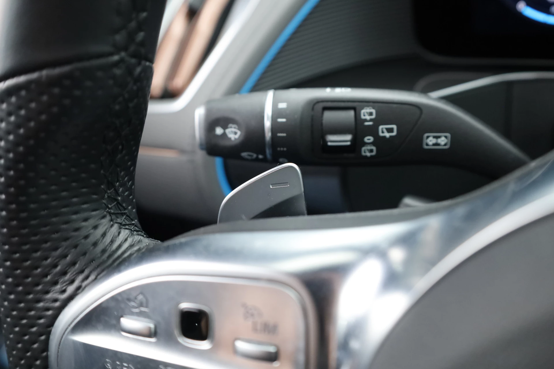 Hoofdafbeelding Mercedes-Benz EQC