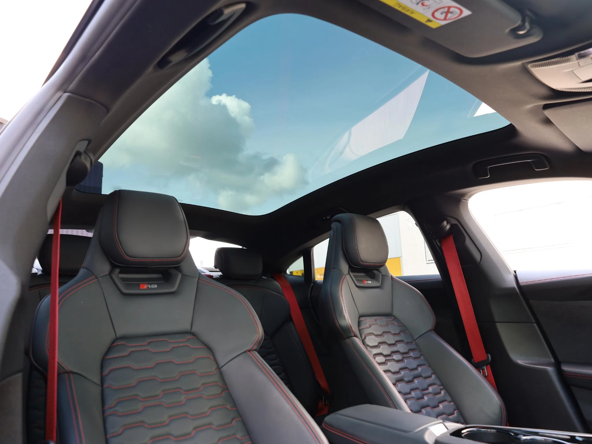 Hoofdafbeelding Audi e-tron GT