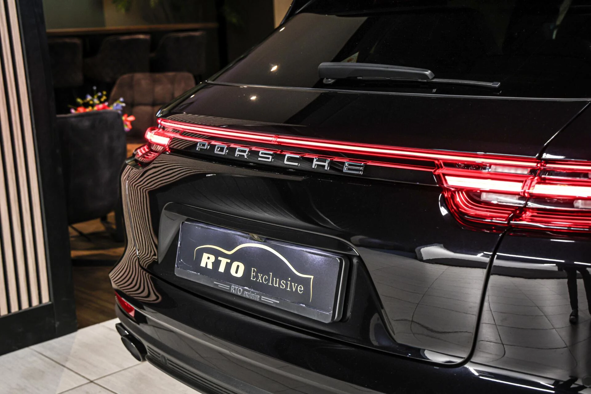 Hoofdafbeelding Porsche Panamera