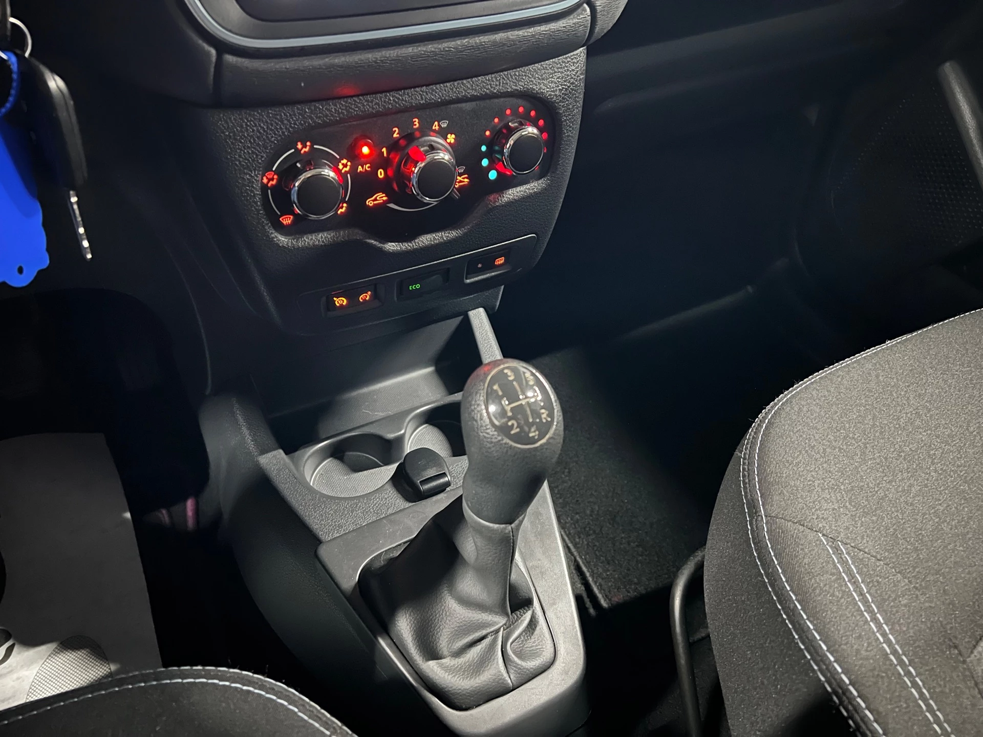 Hoofdafbeelding Dacia Dokker