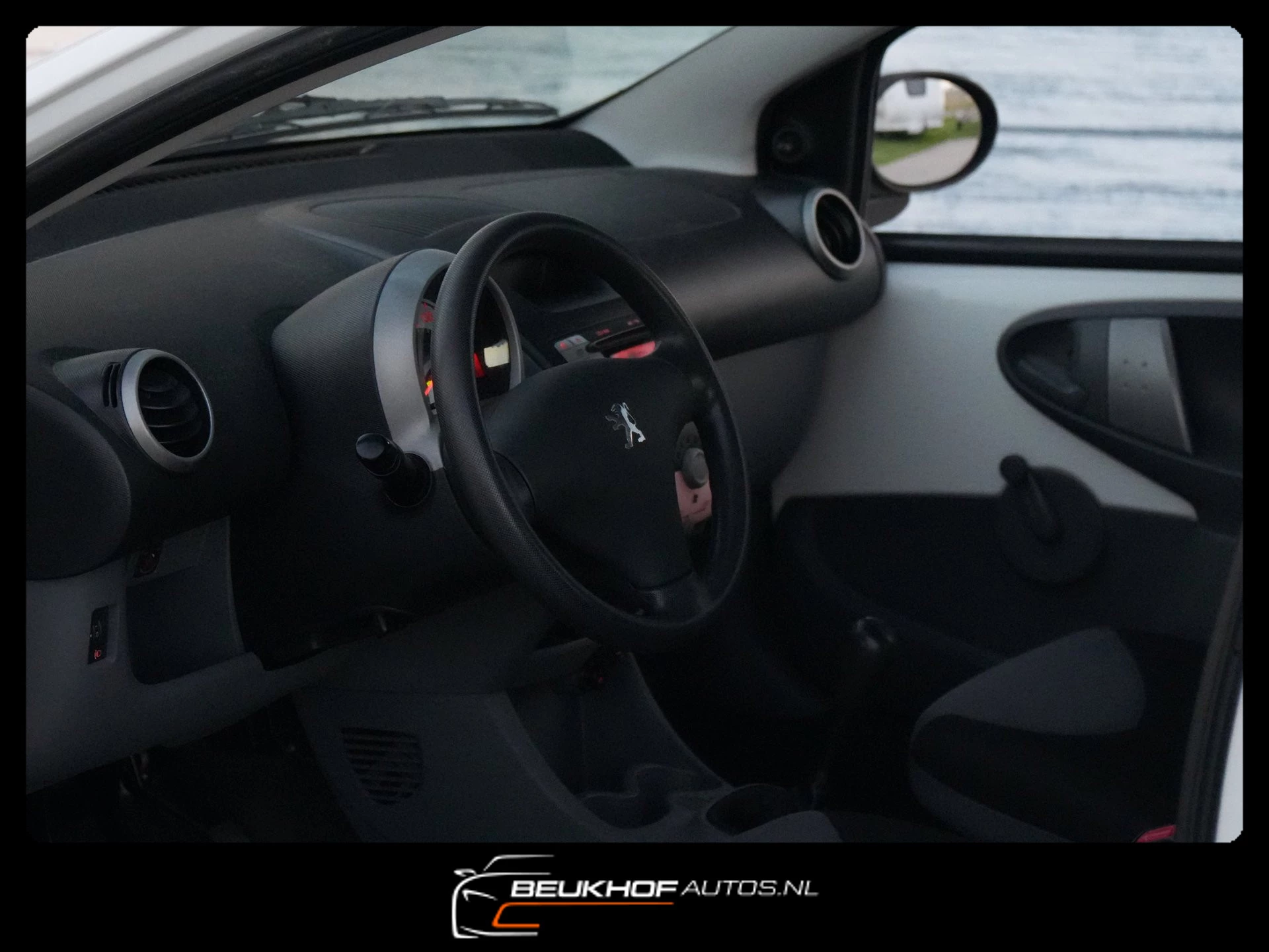 Hoofdafbeelding Peugeot 107