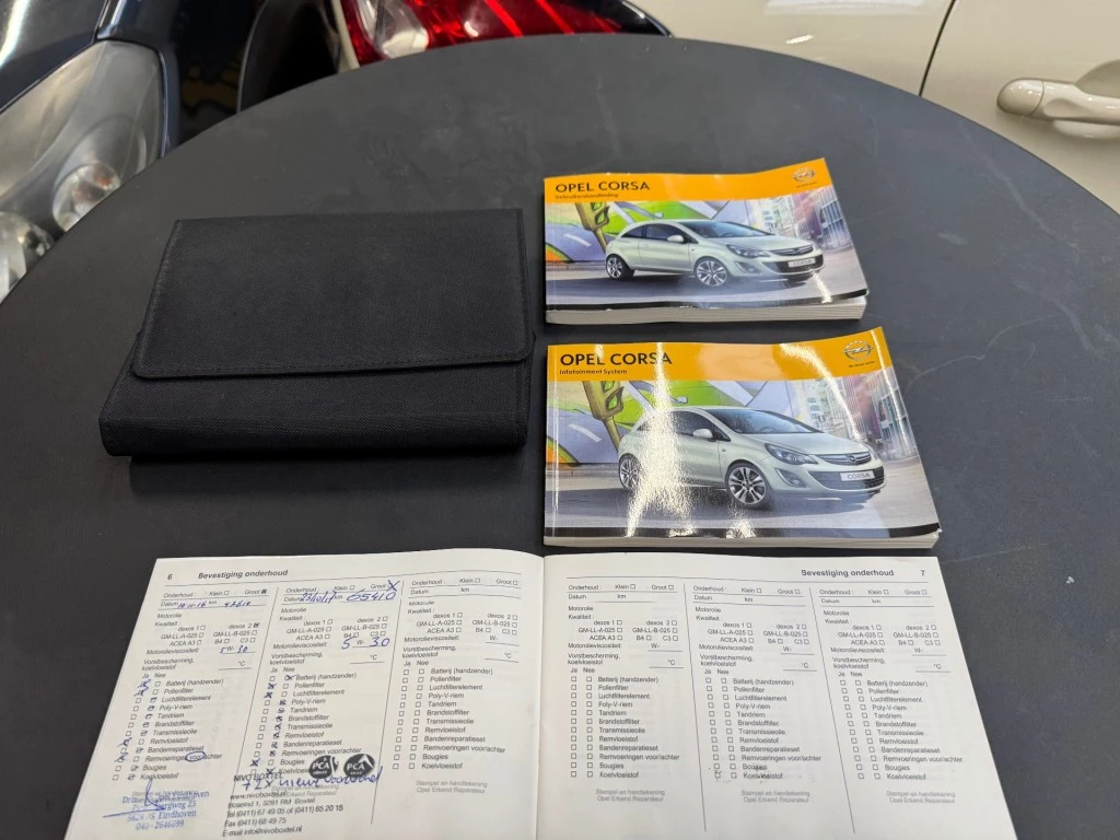 Hoofdafbeelding Opel Corsa