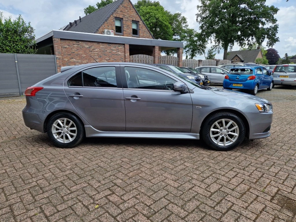 Hoofdafbeelding Mitsubishi Lancer