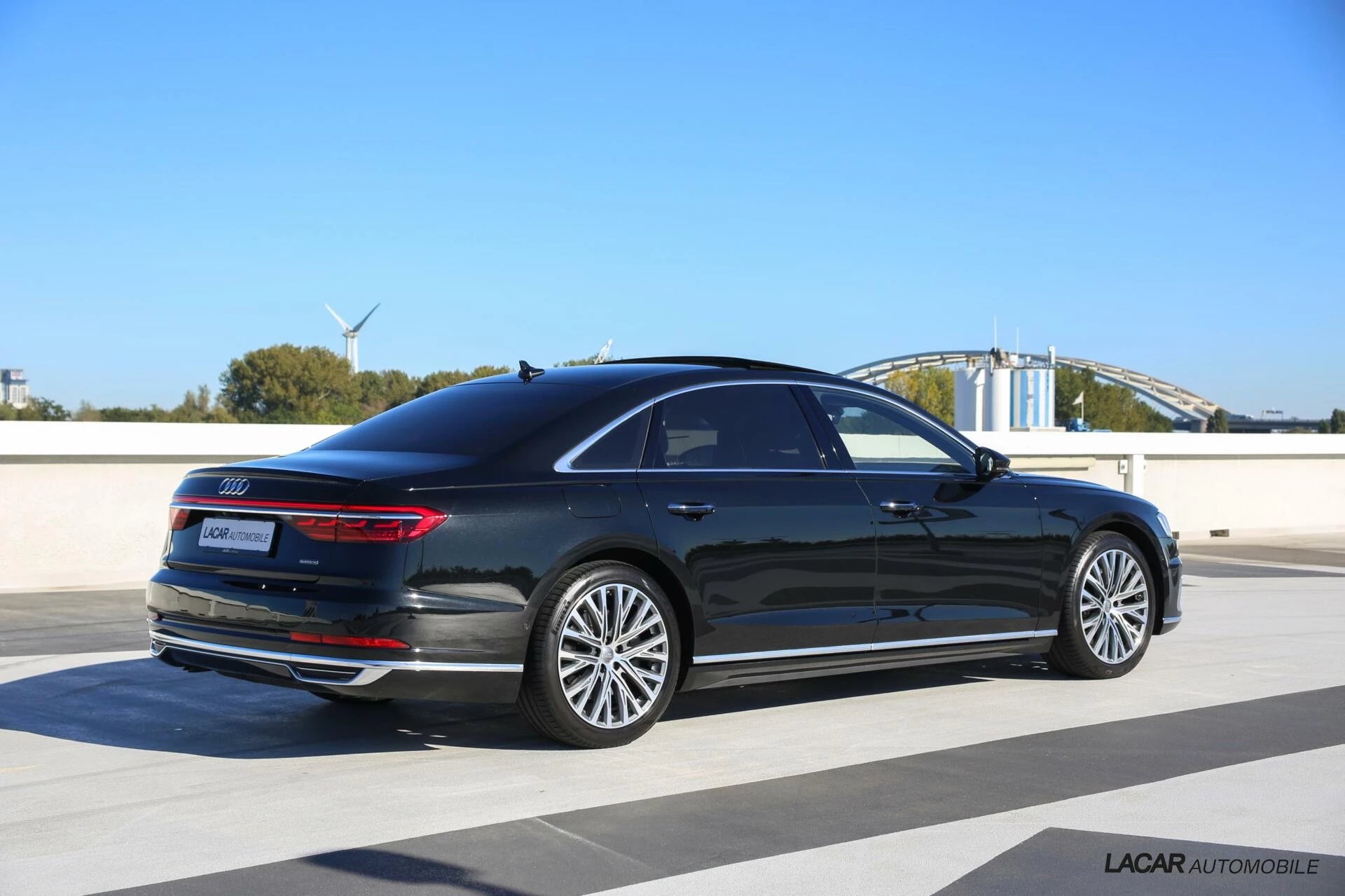 Hoofdafbeelding Audi A8