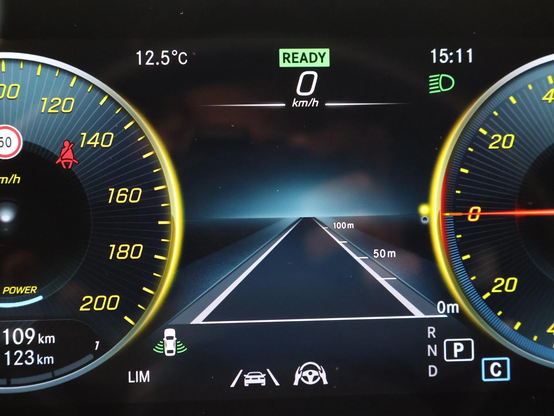 Hoofdafbeelding Mercedes-Benz EQC