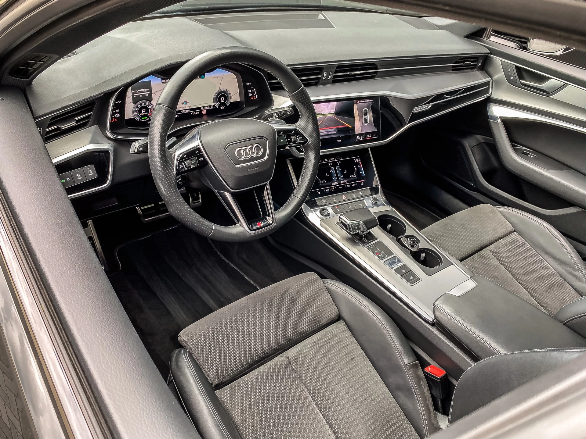 Hoofdafbeelding Audi A6