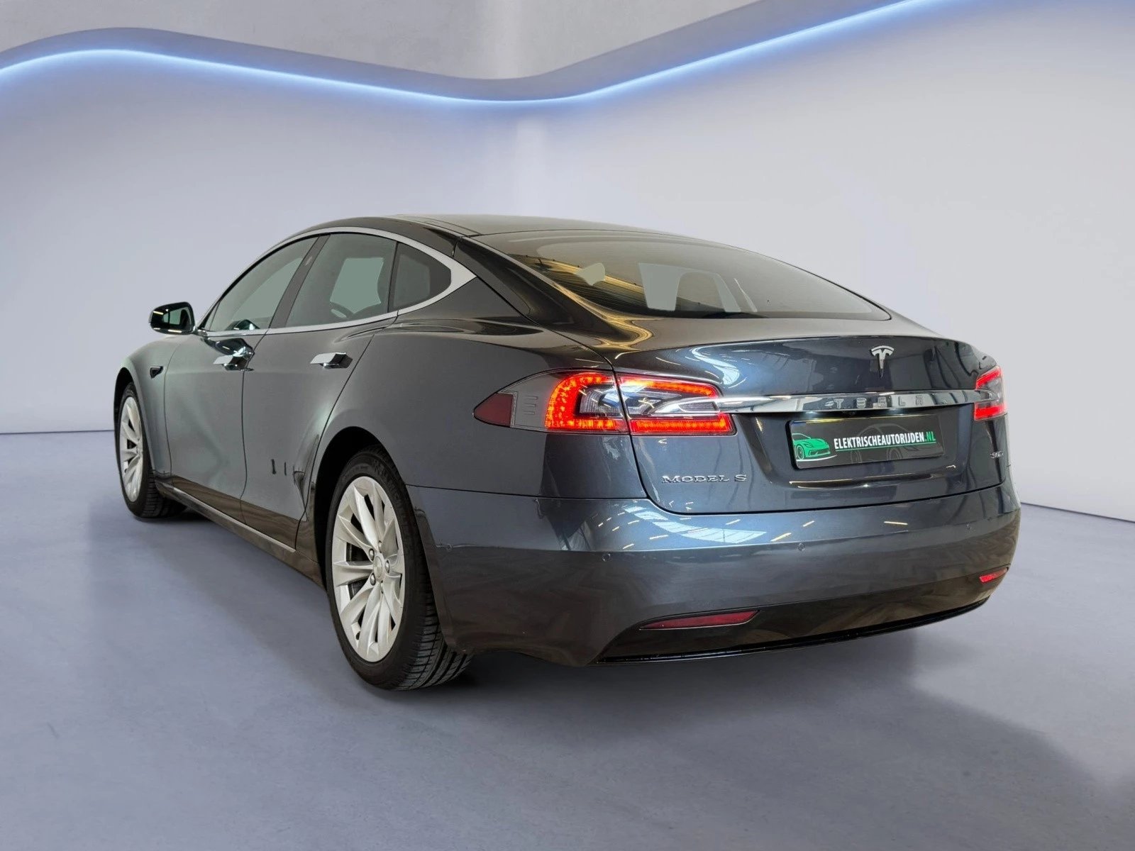 Hoofdafbeelding Tesla Model S