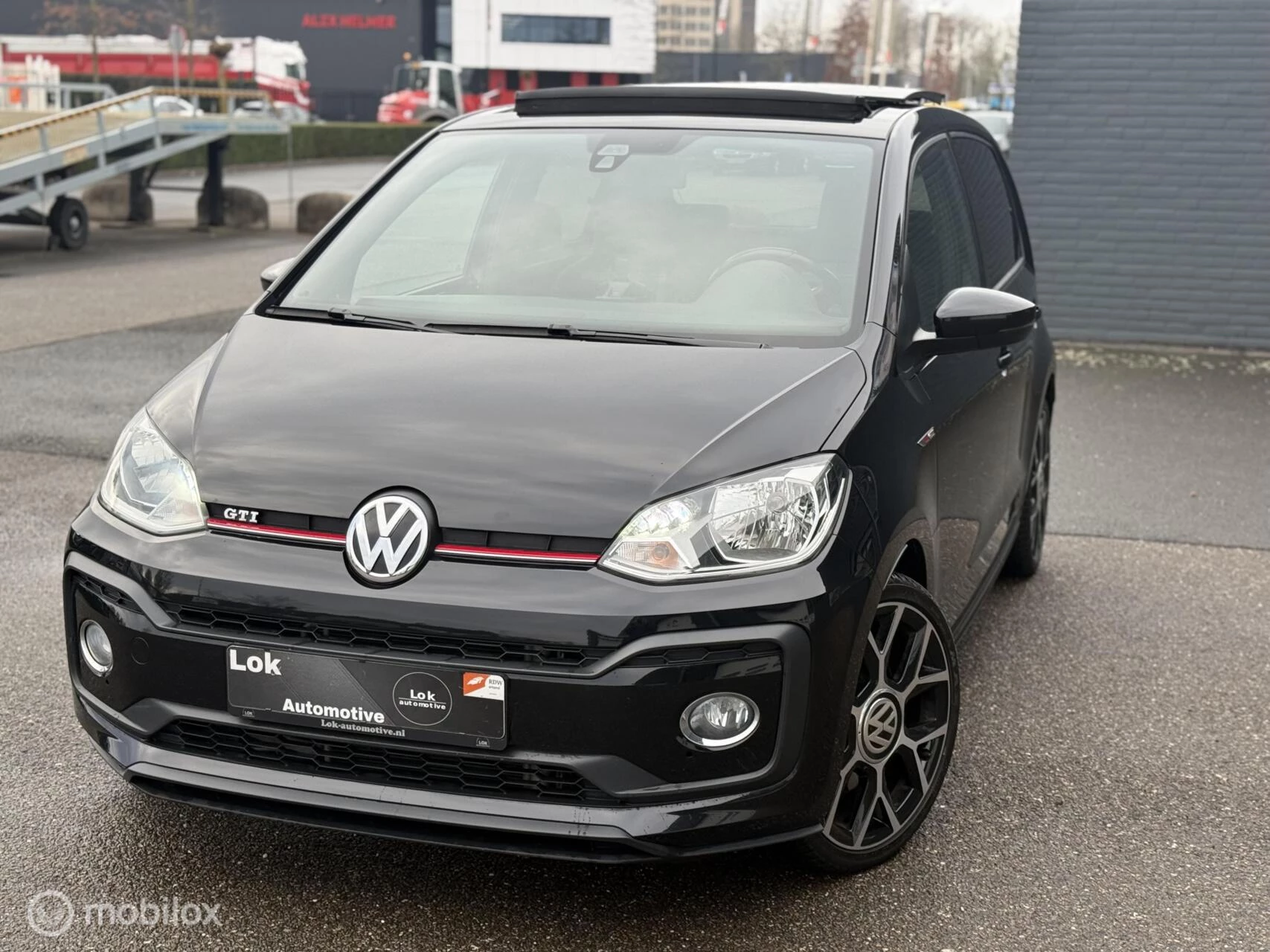 Hoofdafbeelding Volkswagen up!