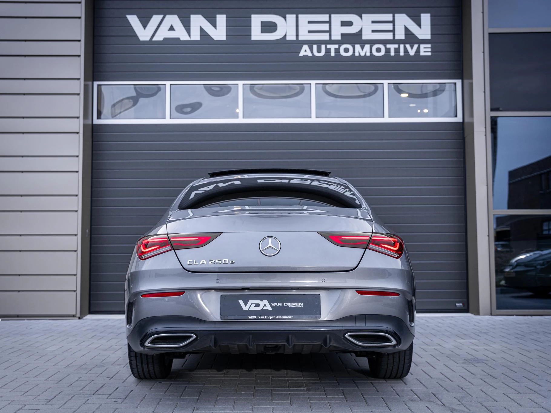 Hoofdafbeelding Mercedes-Benz CLA