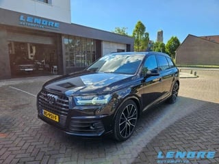 Audi SQ7 4.0 TDI SQ7 quattro V8 + 7P