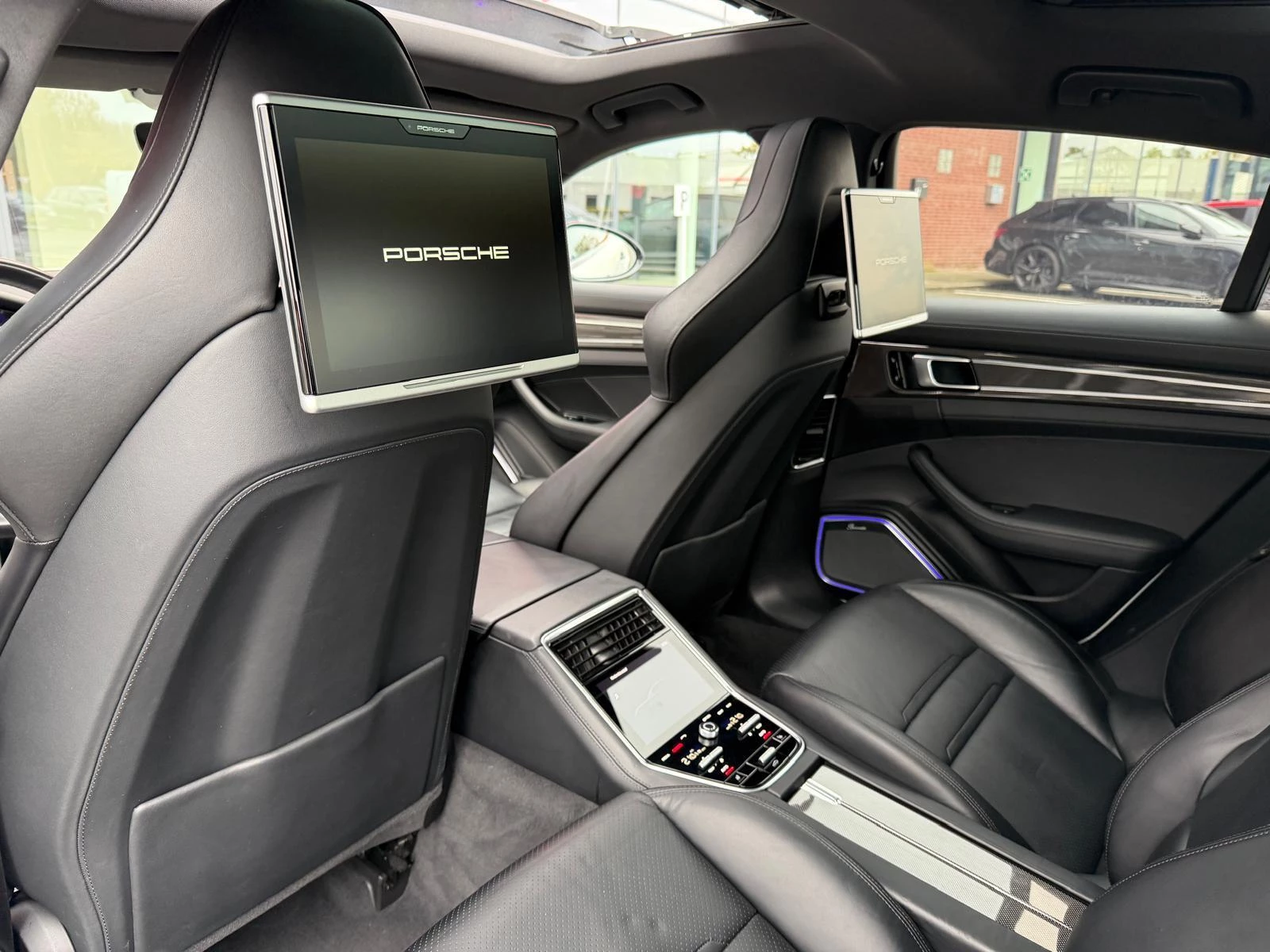 Hoofdafbeelding Porsche Panamera