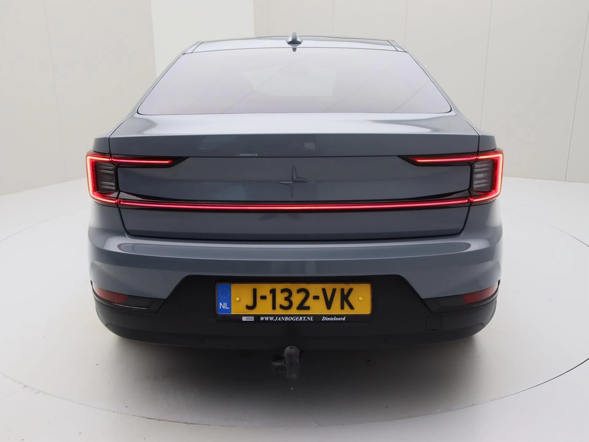 Hoofdafbeelding Polestar 2