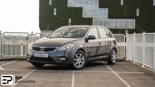 Kia cee'd 1.6|Camera|Trekhaak|Stoelverwarming|ParkeerSensor