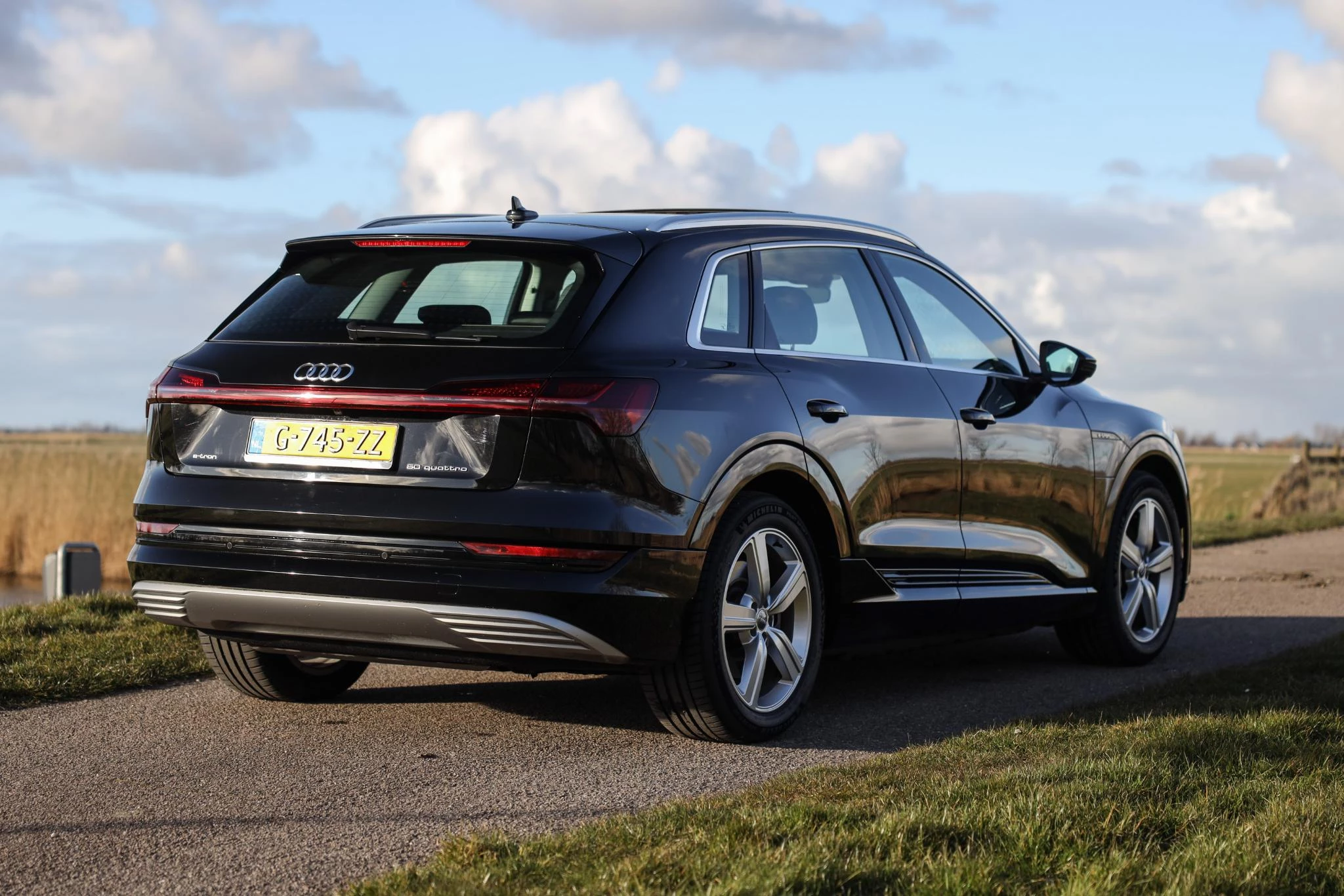 Hoofdafbeelding Audi e-tron