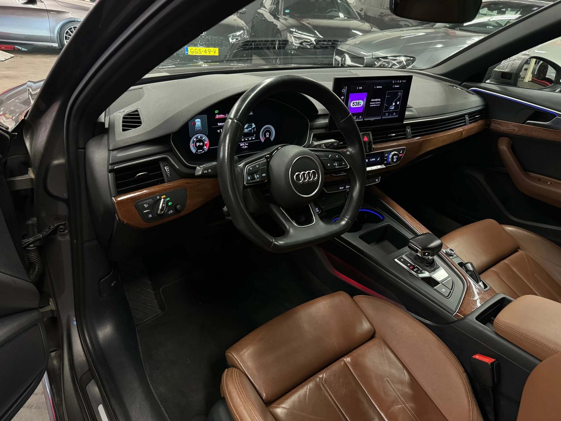 Hoofdafbeelding Audi A4