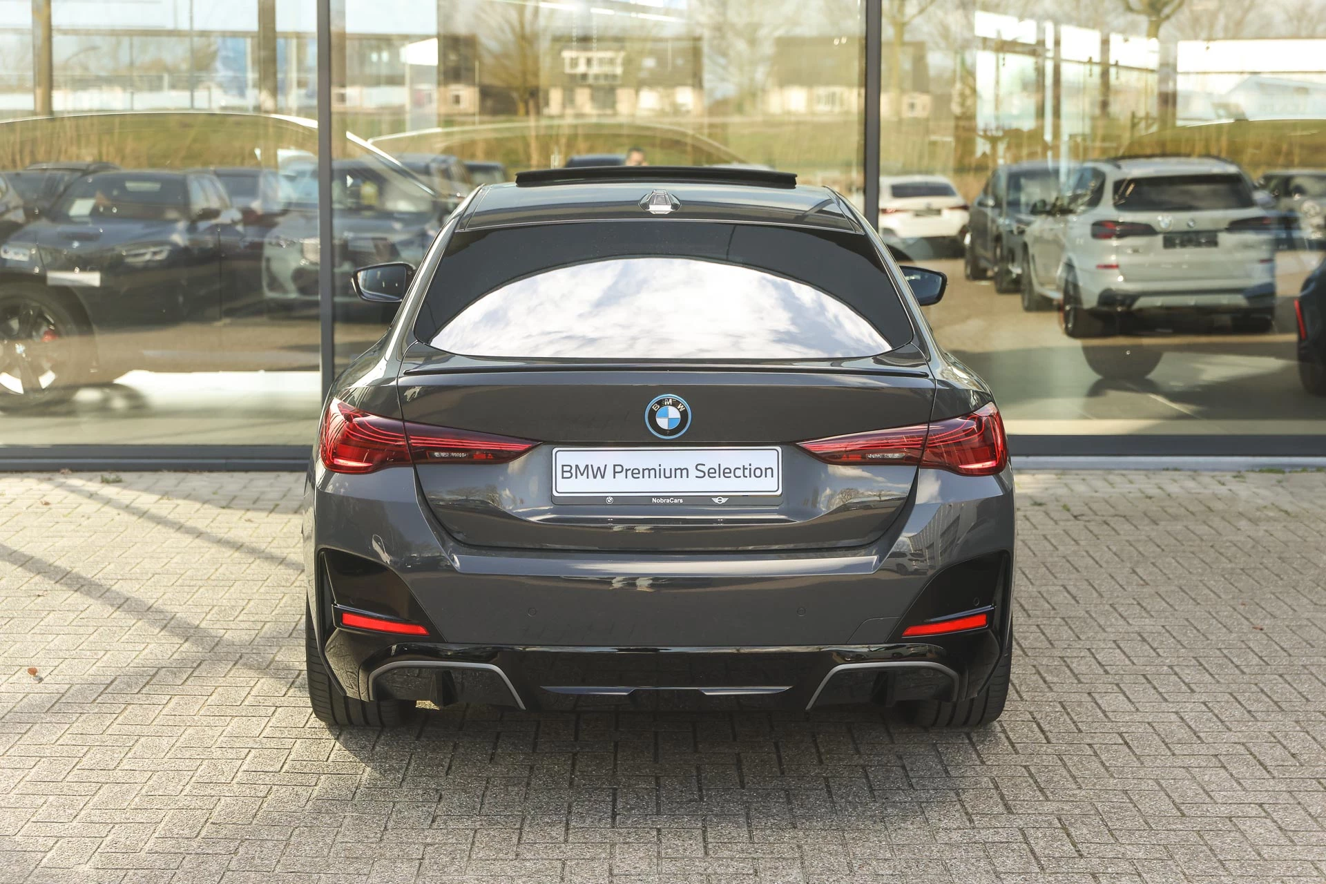 Hoofdafbeelding BMW i4