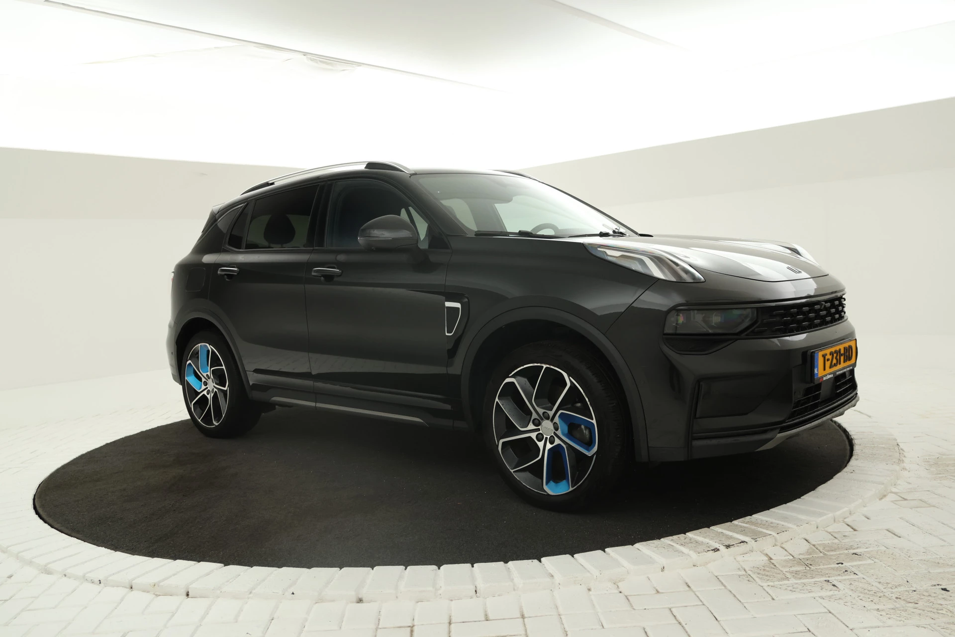 Hoofdafbeelding Lynk & Co 01