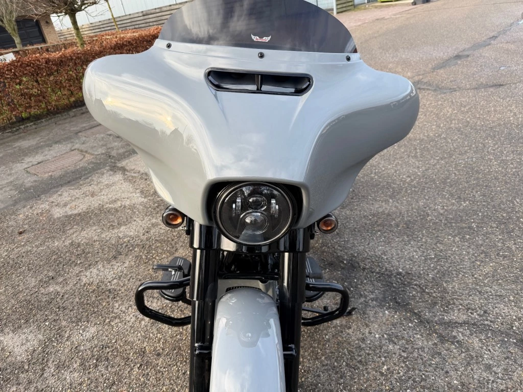 Hoofdafbeelding Harley-Davidson Street Glide