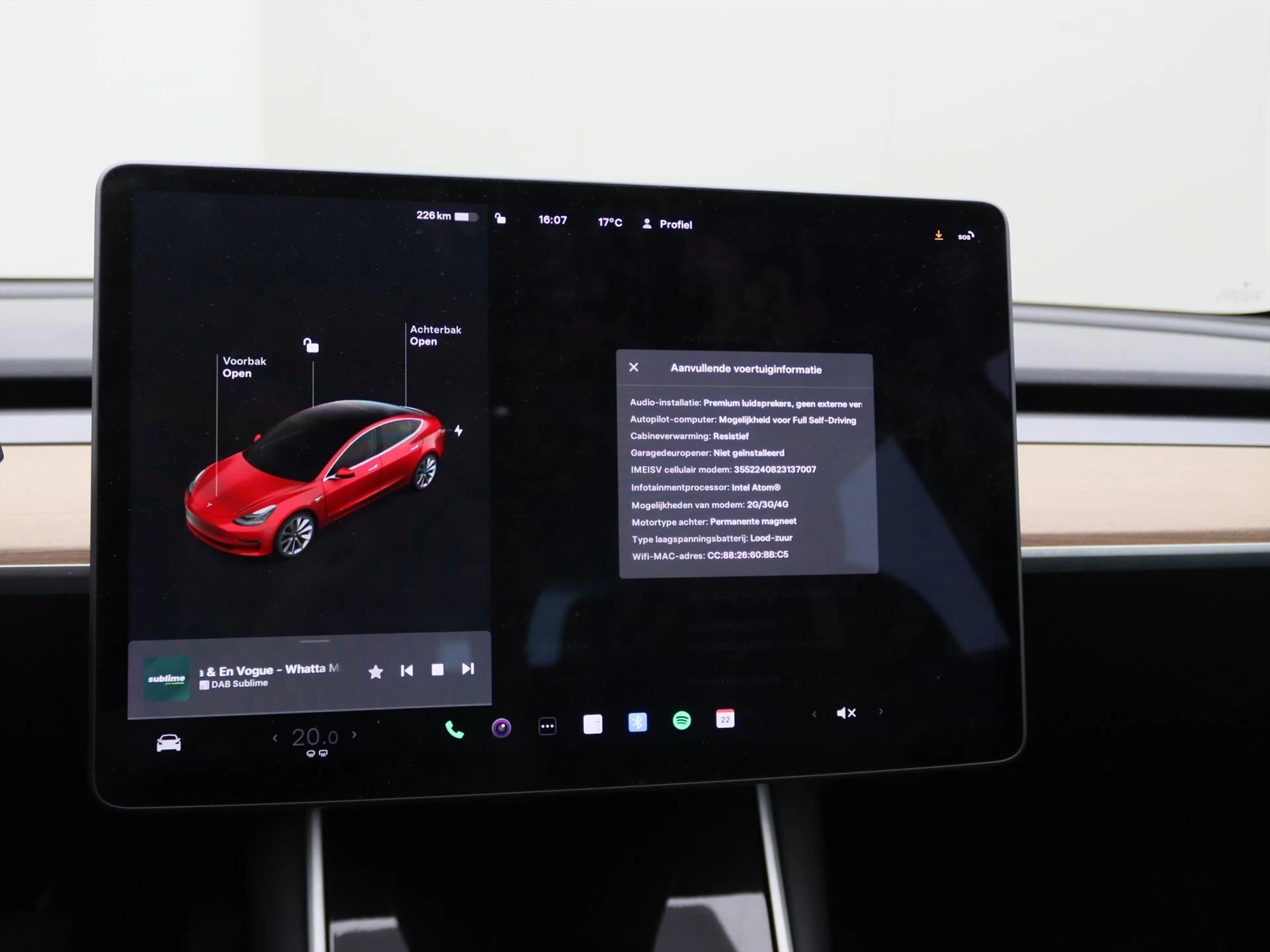 Hoofdafbeelding Tesla Model 3