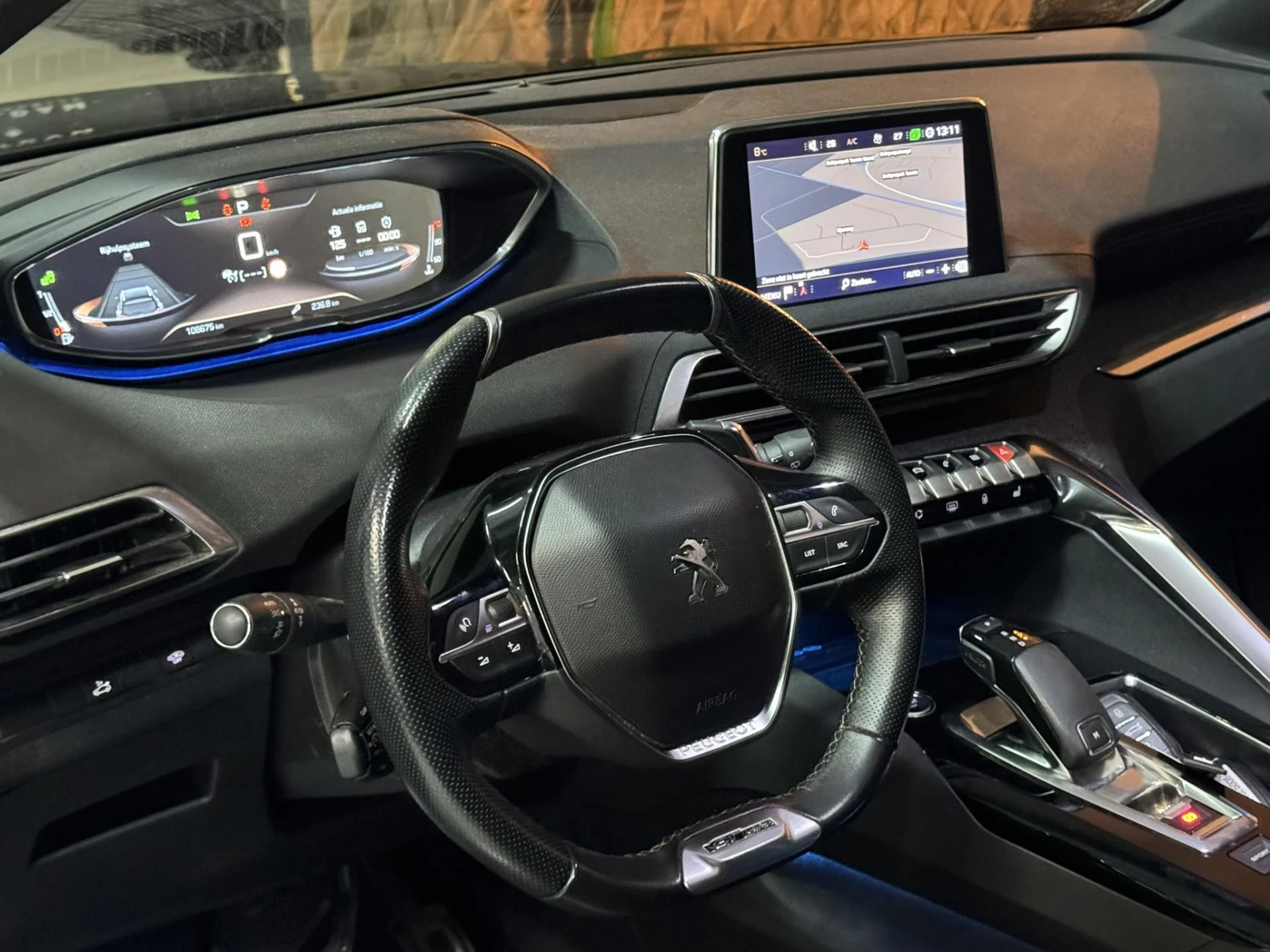 Hoofdafbeelding Peugeot 5008