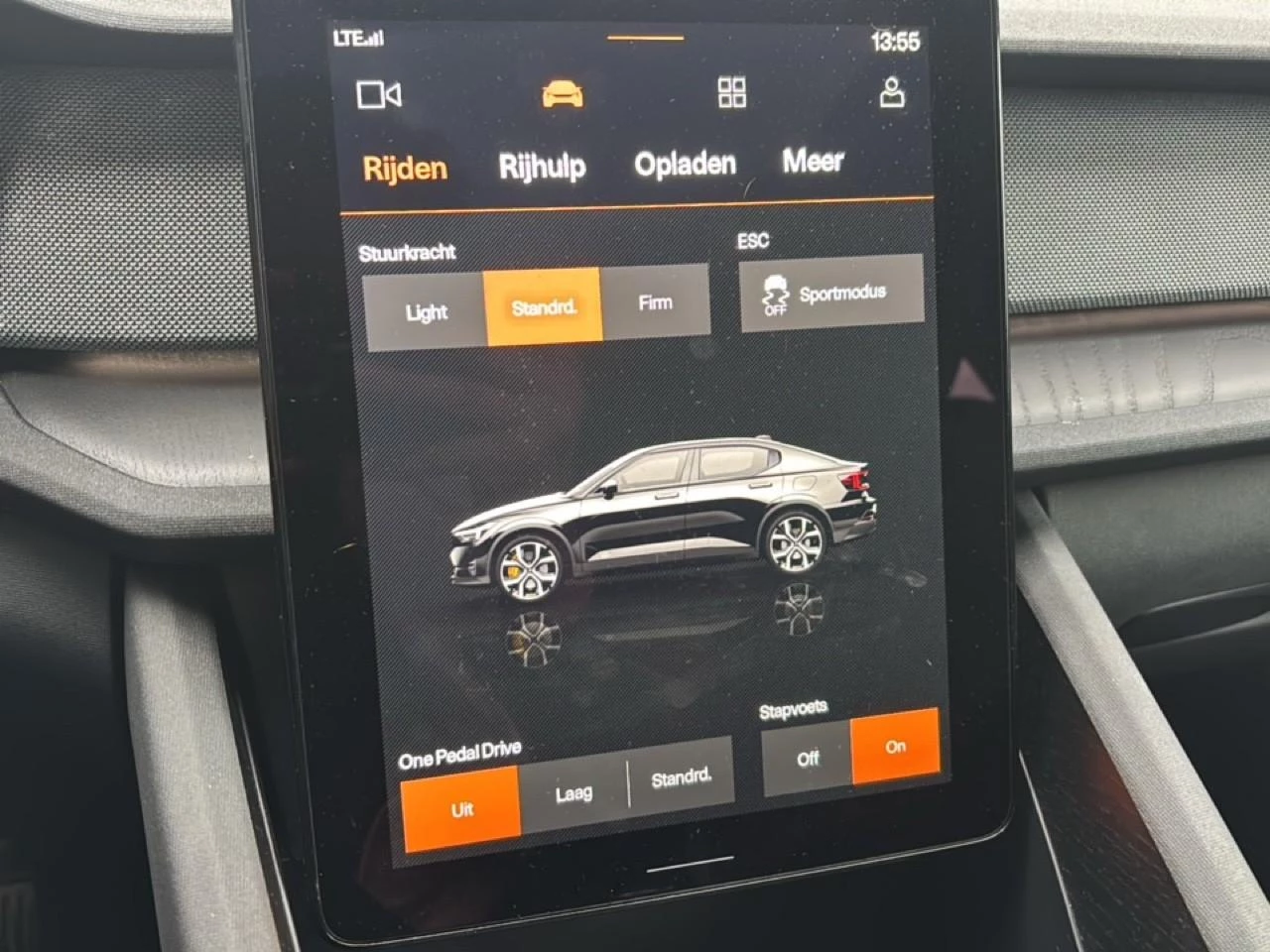 Hoofdafbeelding Polestar 2